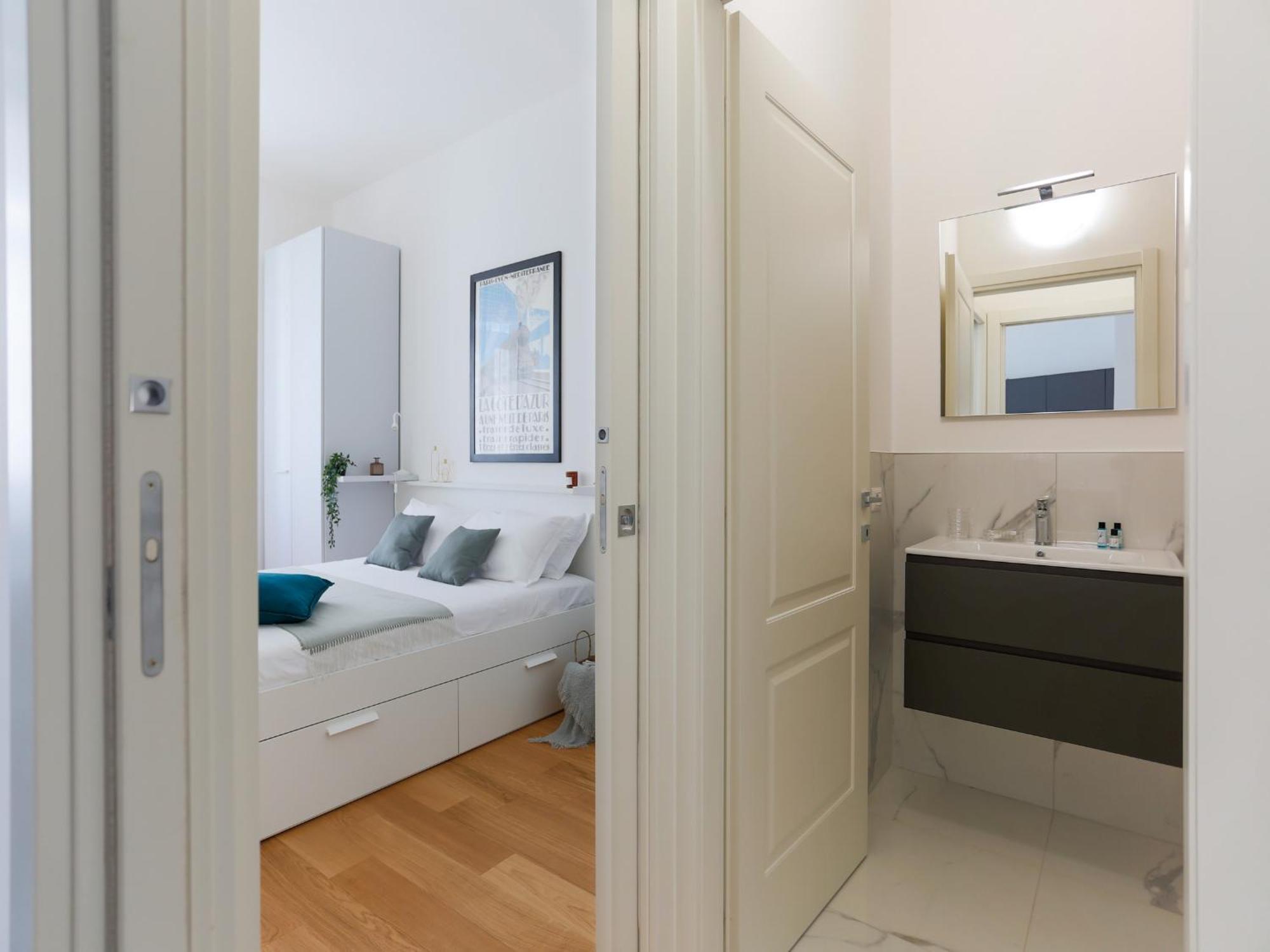 The Rent - Modern One Bedroom In San Babila Apartamento Milán