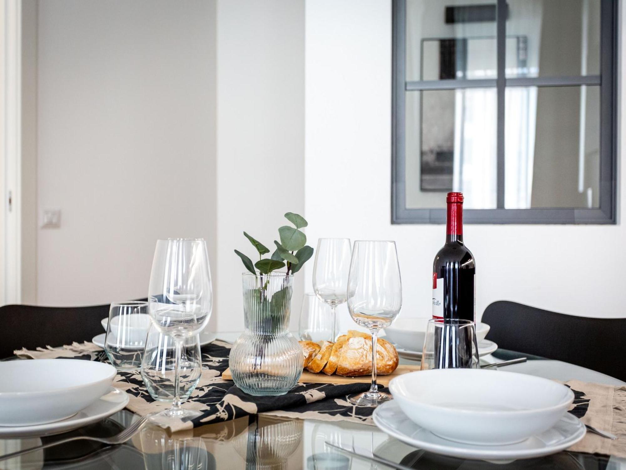 The Rent - Modern One Bedroom In San Babila Milán